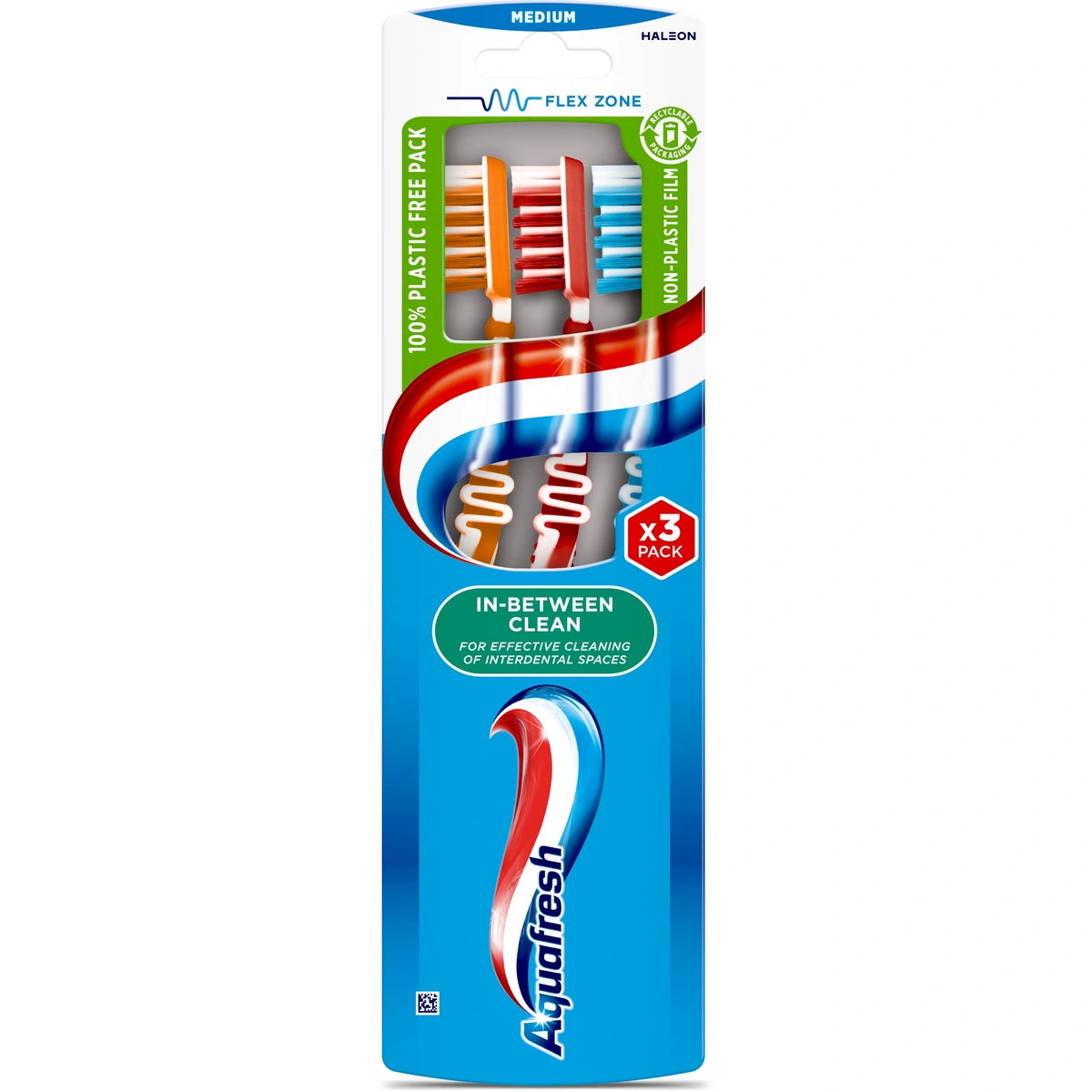 AQUAFRESH Dantų šepetėlis In-Between Clean - medium TRIO 3 vnt.
