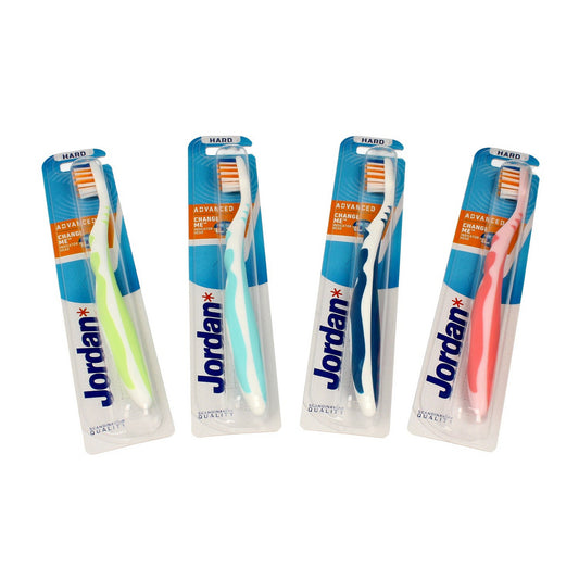 Jordan Šepetėlis dantims Advenced Hard Duo - spalvų mišinys